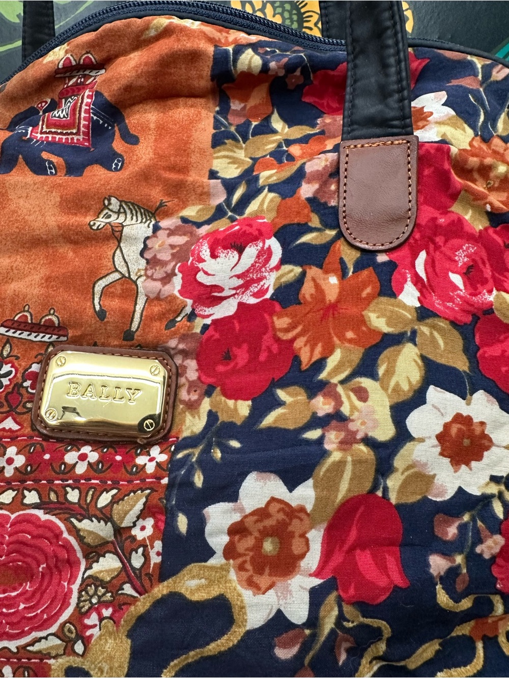 Vintage Bally Elephant Horse Floral Print Large Shoulder Tote - Picture 6 of 16